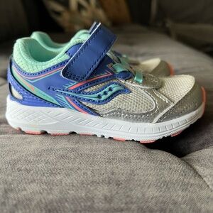 Saucony toddler shoes